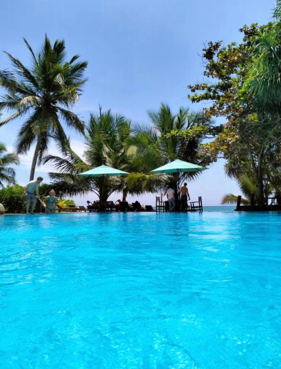 Ganesh Garden Beach Cabanas Tangalle Exterior photo
