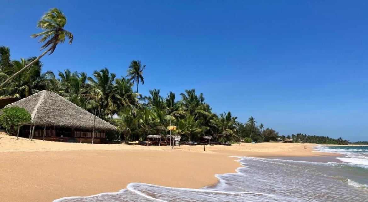 Ganesh Garden Beach Cabanas Tangalle Exterior photo